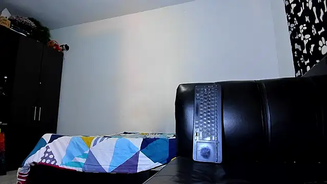 ares sexxx online show from November 8, 2025, 6:29 pm