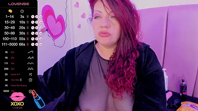 Snapshot of pamela_dimantis_ chatting on February 22, 2025, 10:18 am pamela dimantis  online show from February 22, 2025, 10:18 am