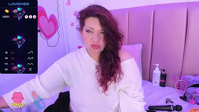 Snapshot of pamela_dimantis_ chatting on March 8, 2025, 7:16 am pamela dimantis  online show from March 8, 2025, 7:16 am