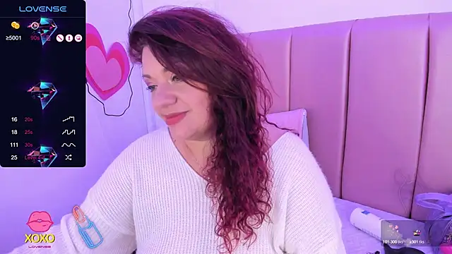 Snapshot of pamela_dimantis_ chatting on March 8, 2025, 10:43 am pamela dimantis  online show from March 8, 2025, 10:43 am