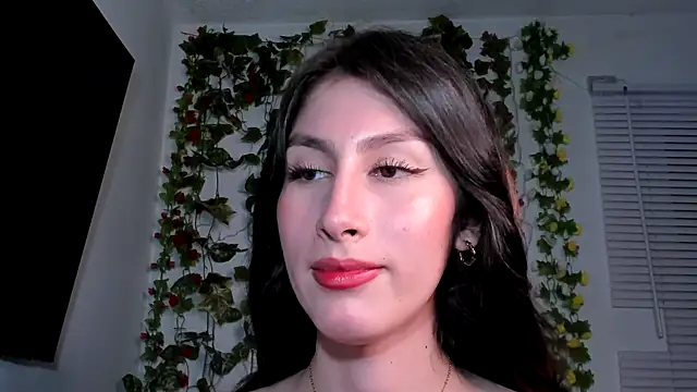 valeria gonzales  online show from February 27, 2025, 4:41 am