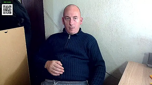 Snapshot of Johan___Barker chatting on December 3, 2024, 3:55 pm Johan   Barker online show from December 3, 2024, 3:55 pm