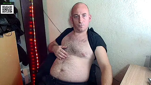 Snapshot of Johan___Barker chatting on December 16, 2024, 2:38 pm Johan   Barker online show from December 16, 2024, 2:38 pm