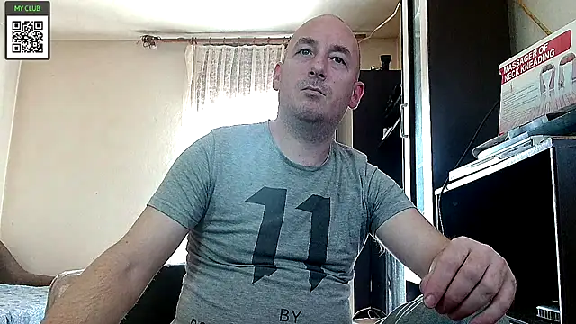 Snapshot of Johan___Barker chatting on January 10, 2025, 11:33 am Johan   Barker online show from January 10, 2025, 11:33 am
