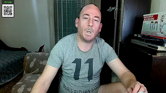 Snapshot of Johan___Barker chatting on January 30, 2025, 4:48 am Johan   Barker online show from January 30, 2025, 4:48 am