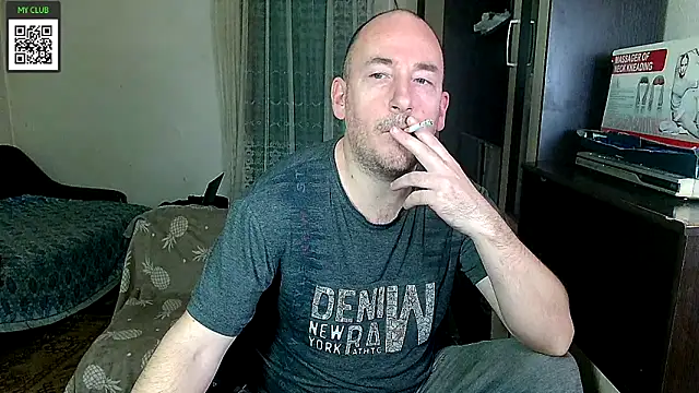 Snapshot of Johan___Barker chatting on February 19, 2025, 11:17 am Johan   Barker online show from February 19, 2025, 11:17 am