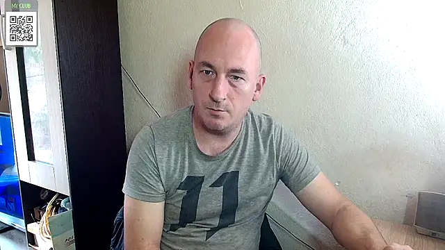 Snapshot of Johan___Barker chatting on March 16, 2025, 11:16 am Johan   Barker online show from March 16, 2025, 11:16 am