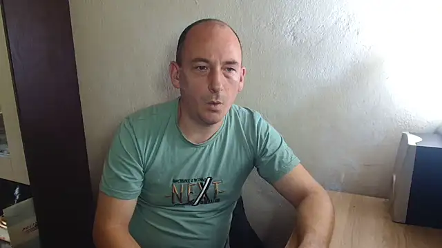 Snapshot of Johan___Barker chatting on October 7, 2025, 10:45 am Johan   Barker online show from October 7, 2025, 10:45 am