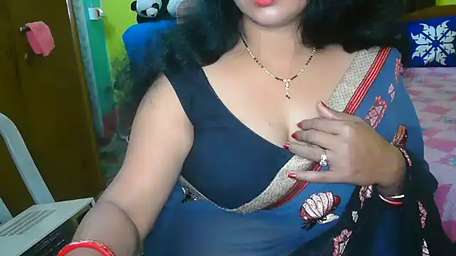 Snapshot of Anushka_21 chatting on February 15, 2025, 7:28 pm Anushka 21 online show from February 15, 2025, 7:28 pm