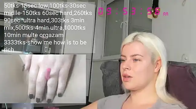 queenofthenighttt online show from December 29, 2024, 8:55 am