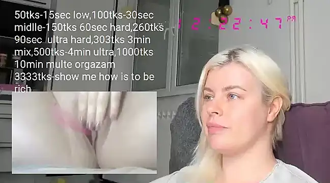 queenofthenighttt online show from February 22, 2025, 11:24 am