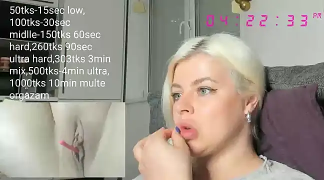 queenofthenighttt online show from March 21, 2025, 3:24 pm