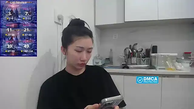 Snapshot of Asiagirll chatting on March 17, 2025, 1:35 am Asiagirll online show from March 17, 2025, 1:35 am