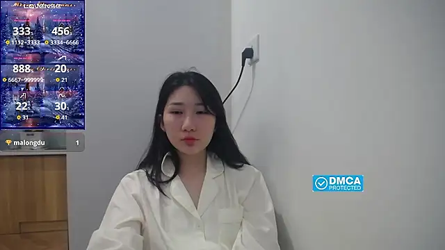 Asiagirll online show from October 31, 2025, 4:19 pm