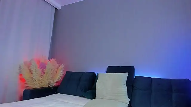 ClockworkLady online show from February 20, 2025, 5:01 am