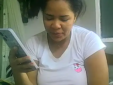 aleixane online show from February 1, 2025, 4:14 am