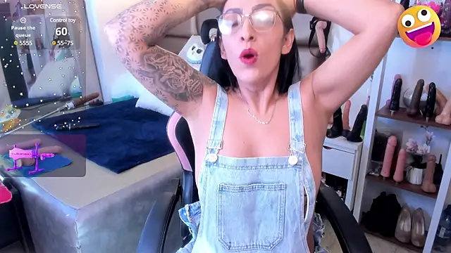 Snapshot of janette_rider chatting on March 11, 2025, 3:05 am janette rider online show from March 11, 2025, 3:05 am