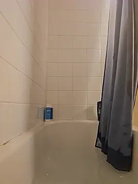 dulcetnukem online show from March 5, 2026, 10:39 pm