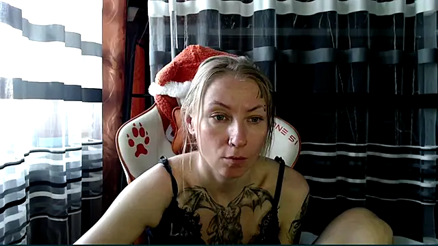 cold lollipop online show from June 5, 2026, 7:36 am