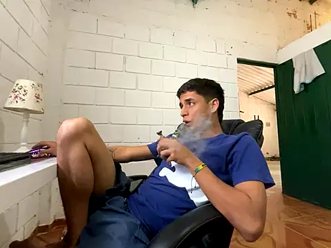 Max TheHorseDick online show from November 24, 2025, 9:03 pm