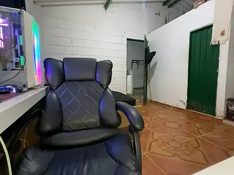 Max TheHorseDick online show from March 23, 2026, 11:42 pm