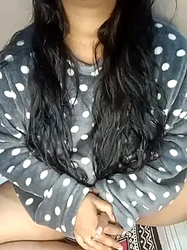 Sweet-Berry online show from December 21, 2024, 5:51 pm