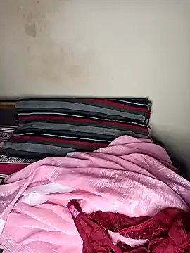 Sweet-Berry online show from January 17, 2025, 5:41 pm