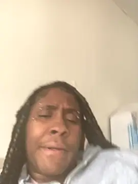 Snapshot of Foreignthababyy chatting on December 1, 2025, 8:25 pm Foreignthababyy online show from December 1, 2025, 8:25 pm