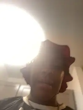 Foreignthababyy online show from May 9, 2026, 7:57 am