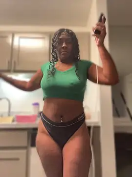 Foreignthababyy online show from May 12, 2026, 1:19 pm