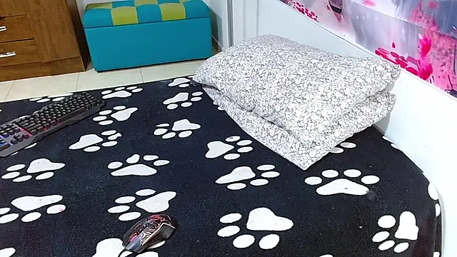 jaramilloali online show from February 8, 2025, 5:40 am