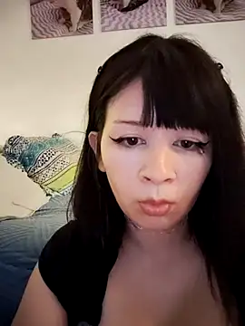 Haru Queenn online show from November 25, 2025, 2:33 am