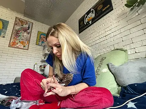 Angel girllovemy online show from February 14, 2025, 10:07 am