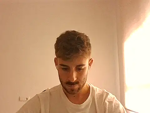 vargas90 online show from September 22, 2025, 8:05 am