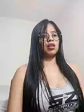 charlotte moineau online show from December 29, 2024, 10:25 pm