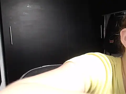 HellenMiyer1111 online show from February 7, 2025, 11:55 pm