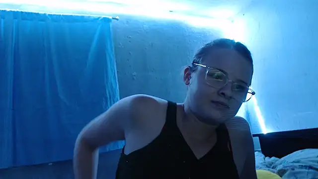 HellenMiyer1111 online show from March 4, 2025, 3:22 am