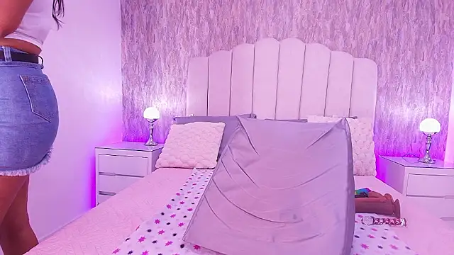 raven lilith  online show from February 10, 2026, 3:10 am