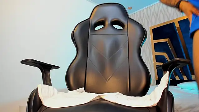 Petesevans online show from March 7, 2025, 2:46 am