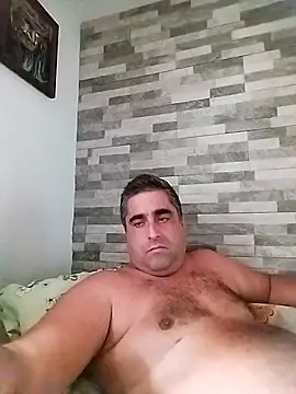 ADRIAN ADI40 online show from September 13, 2025, 4:07 pm