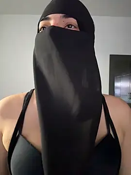 Snapshot of radiagazali chatting on June 8, 2026, 6:08 pm radiagazali online show from June 8, 2026, 6:08 pm