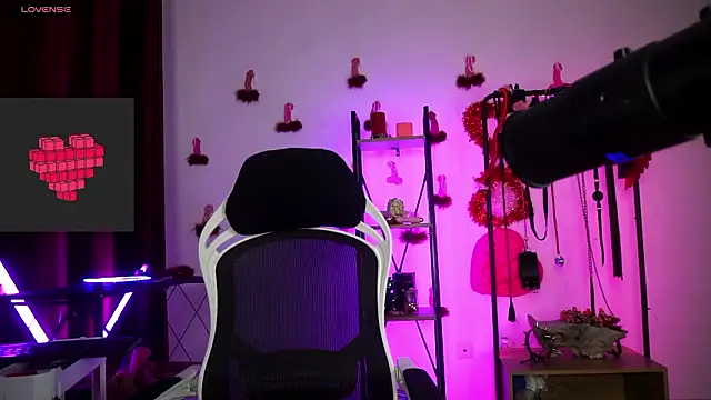 CyberXGoddess online show from February 16, 2026, 1:35 am