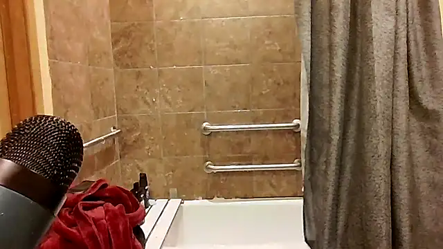 Maculine Stayr online show from October 25, 2025, 3:36 am