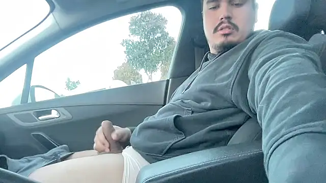 fernan redsxxx online show from November 6, 2025, 3:35 pm