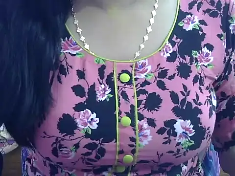 Your wild Dia online show from March 19, 2025, 6:24 am