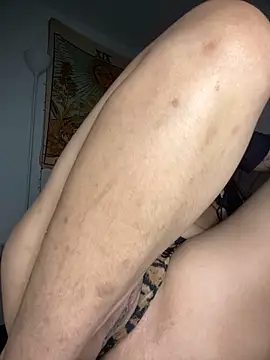 kiaraglam2 online show from February 20, 2025, 5:55 am