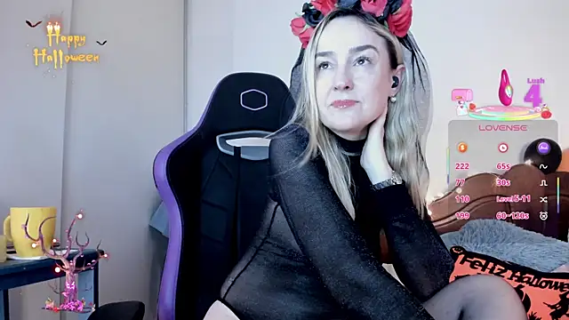 1Sweetnina online show from October 27, 2025, 8:57 pm