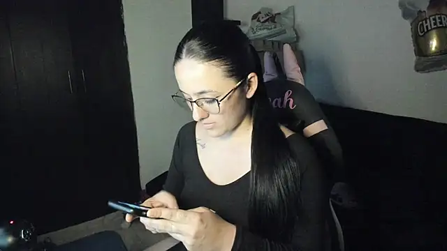 NoahWilliams  online show from March 18, 2026, 8:45 pm