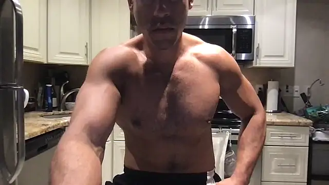 BigGuyMuscle online show from March 21, 2025, 5:21 am