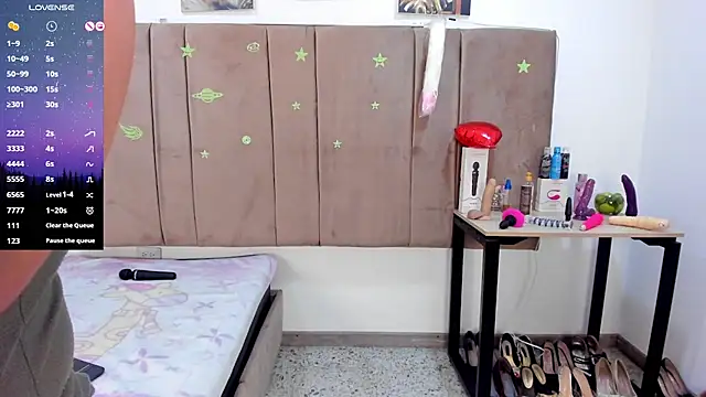 Zaly mature online show from January 25, 2025, 7:17 am